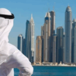 الإمارات تمنع غير مواطنيها ارتداء لباسها واستخدام لهجتها